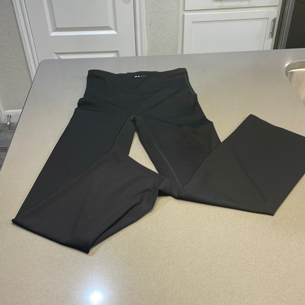 Spanx booty boost flare leggings